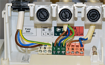 wc 27ri compact j15705 mains inlet connectors.jpg
